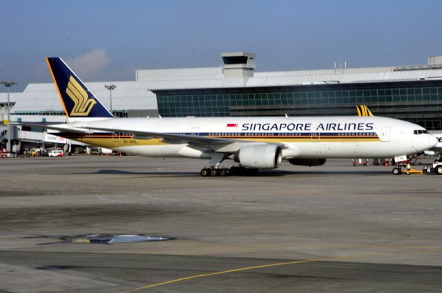 Boeing 777-200 (9V-SRL) - 2013 -Still with this Airline!