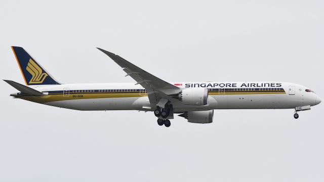 9V-SCB — - First look at SIAs second 787X