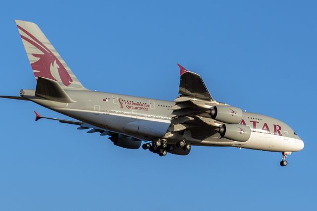 Airbus A380-800 (A7-APG) - Airbus A380-861 cn 193. Qatar A7-APG final rwy 21 YPH 14 October 2022