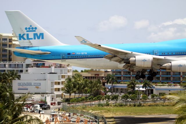 Boeing 747-400 (PH-BFN)