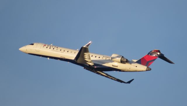 Canadair Regional Jet CRJ-700 — - July 15, 2013