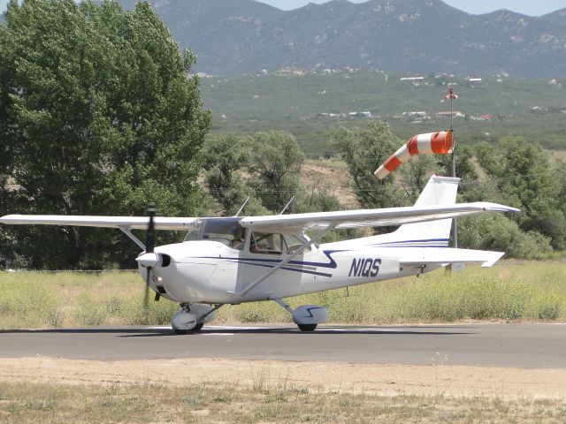 Cessna Skyhawk (N1QS) - rboerner   if you would like a full hd copy of your photos  you can e-mail me at  hotshotmike1001@gmail.com