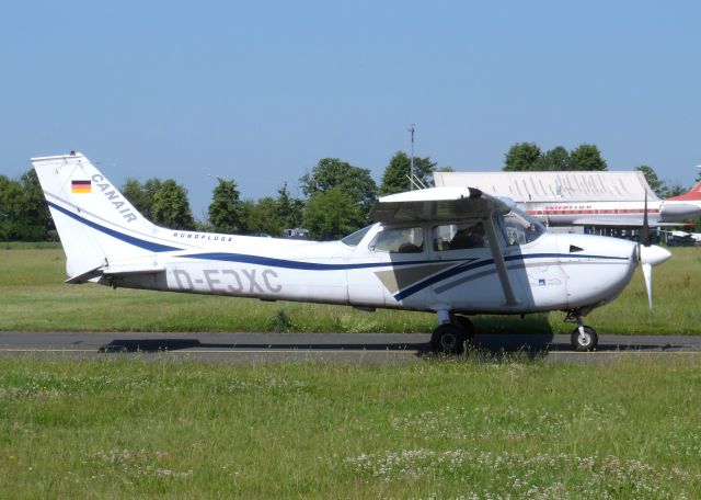 Cessna Skyhawk (D-EJXC)