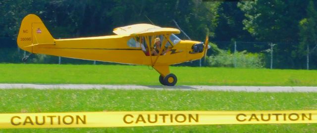 NC35096 — - Landing near Newport, Vermont in July 2017