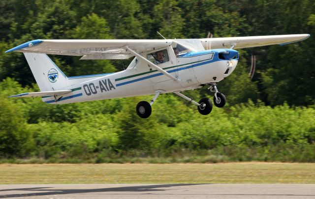 Cessna Commuter (OO-AYA)