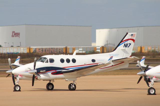 Beechcraft King Air 90 (N17)