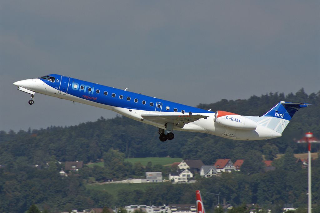 Embraer ERJ-145 (G-RJXA) - Embraer-145EP  bmi regional  LSZH Zurich Airport Switzerland  20.September 2010