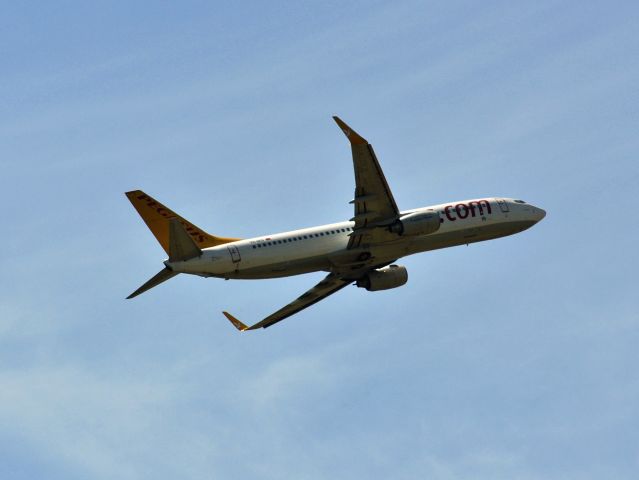 Boeing 737-800 (TC-IZG) - Pegasus Boeing 737-8AS(WL) TC-IZG leaving Vienna 