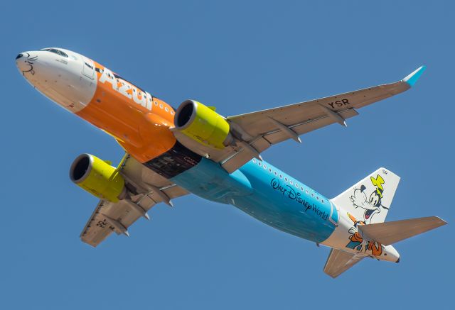 Airbus A320neo (PR-YSR)