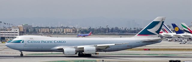 BOEING 747-8 (B-LJD)