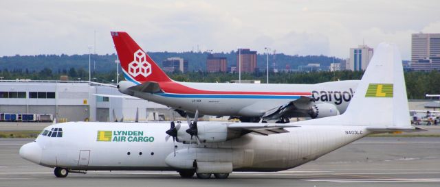 Lockheed C-130 Hercules (N403LC)