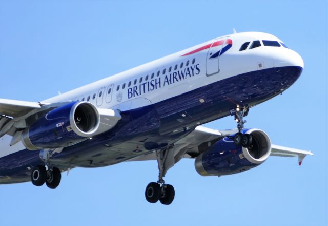 Airbus A320 (G-EUUX) - Photo taken on July 4, 2019