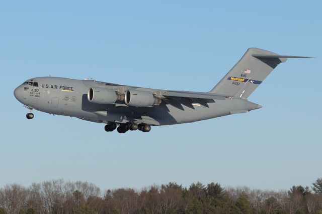 Boeing Globemaster III (04-4137) - 'REACH 819' from the 305th & 514th Air Mobility Wing based at Joint Base McGuire-Dix-Lakehurst, NJ