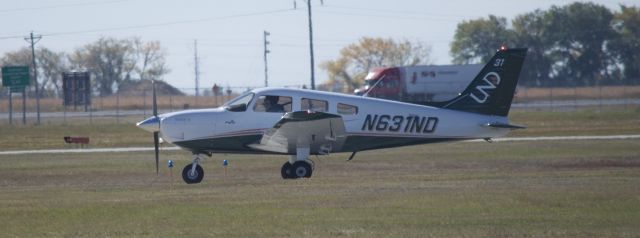 Piper Cherokee (N631ND)