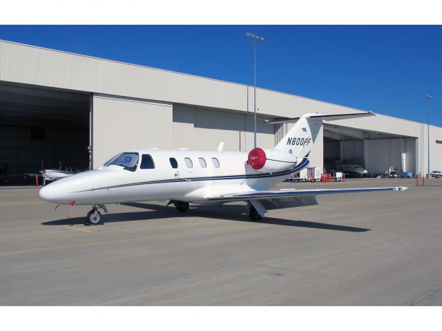 Cessna Citation CJ1 (N800PF)