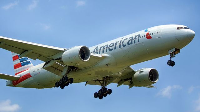 Boeing 777-200 (N770AN) - 13R approach,br /May 8,2021