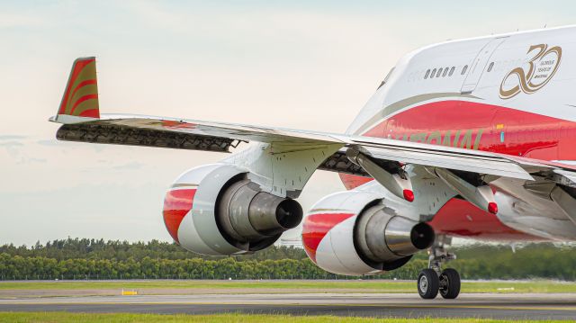 Boeing 747-200 (N936CA) - N936CA taxis from gate at Brisbane after delivering Red Hot Chilli Peppers concert gear from Christchurch, New Zealand.