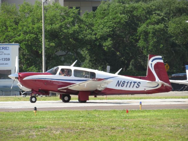Mooney M-20 (N811TS)