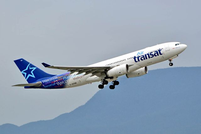 Airbus A330-200 (C-GTSR)