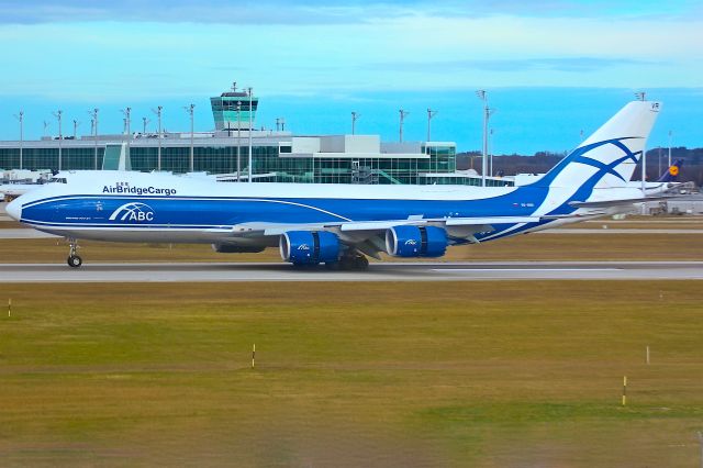 BOEING 747-8 (VQ-BVR)