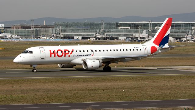 Embraer ERJ-190 (F-HBLC)