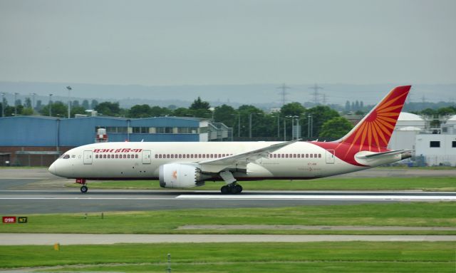 Boeing 787-8 (VT-ANI) - Air India Boeing 787-8 Dreamliner VT-ANI in London Heathrow 