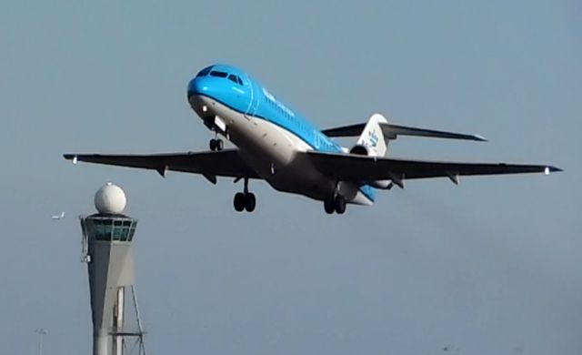 Fokker 70 (PH-KZS)