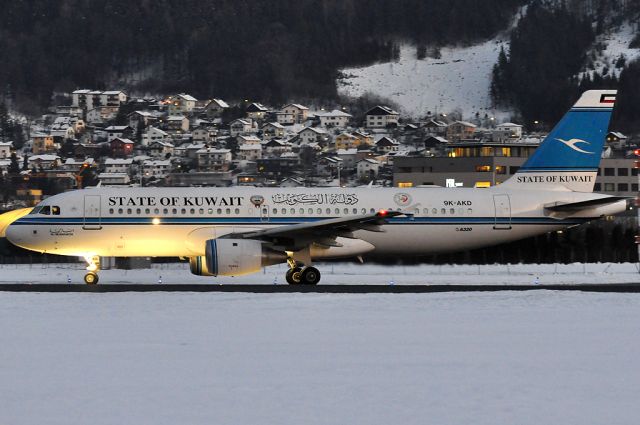 Airbus A320 (9K-AKD)