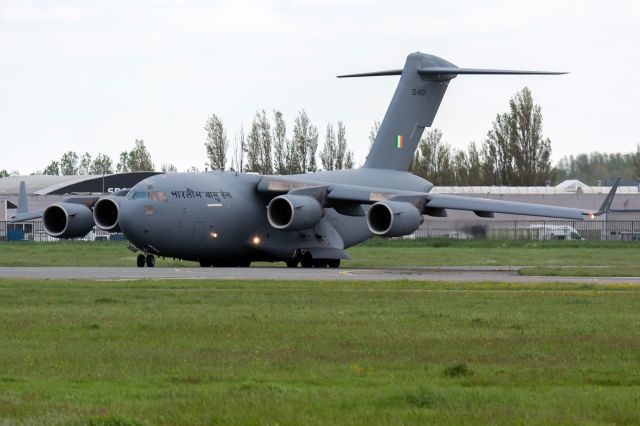 Boeing Globemaster III (CB8007)