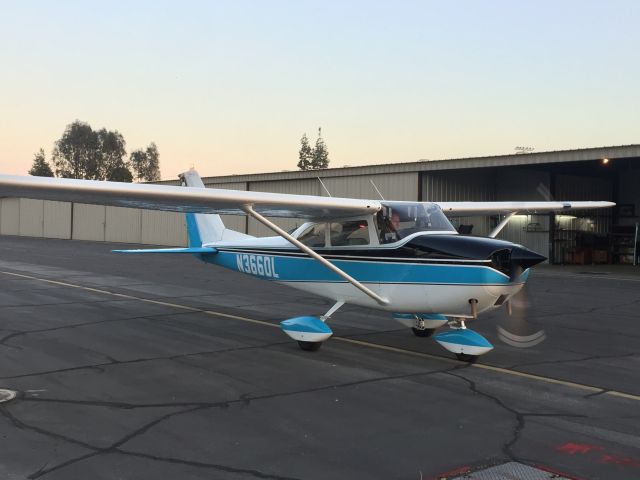 Cessna Skyhawk (N3660L)