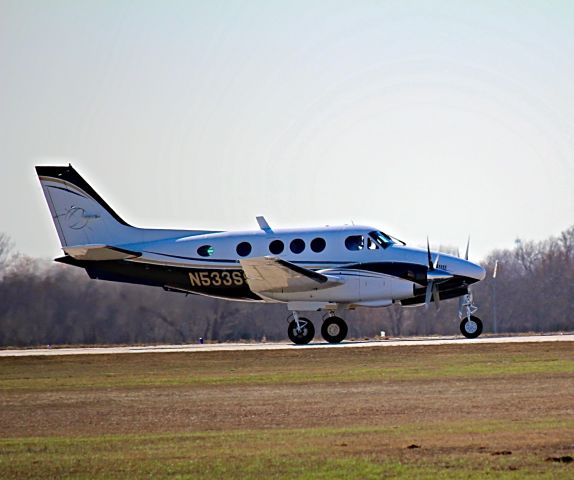 Beechcraft King Air 90 (N533SS)