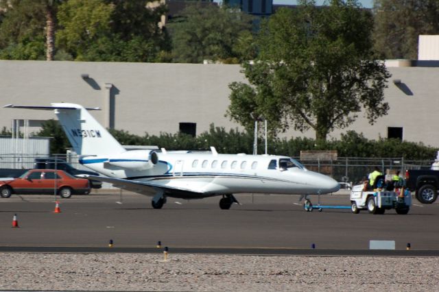 Learjet 25 (N531CW)