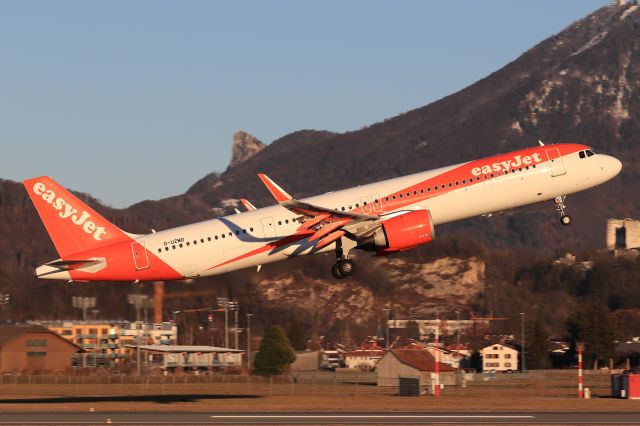 Airbus A321neo (G-UZMD)