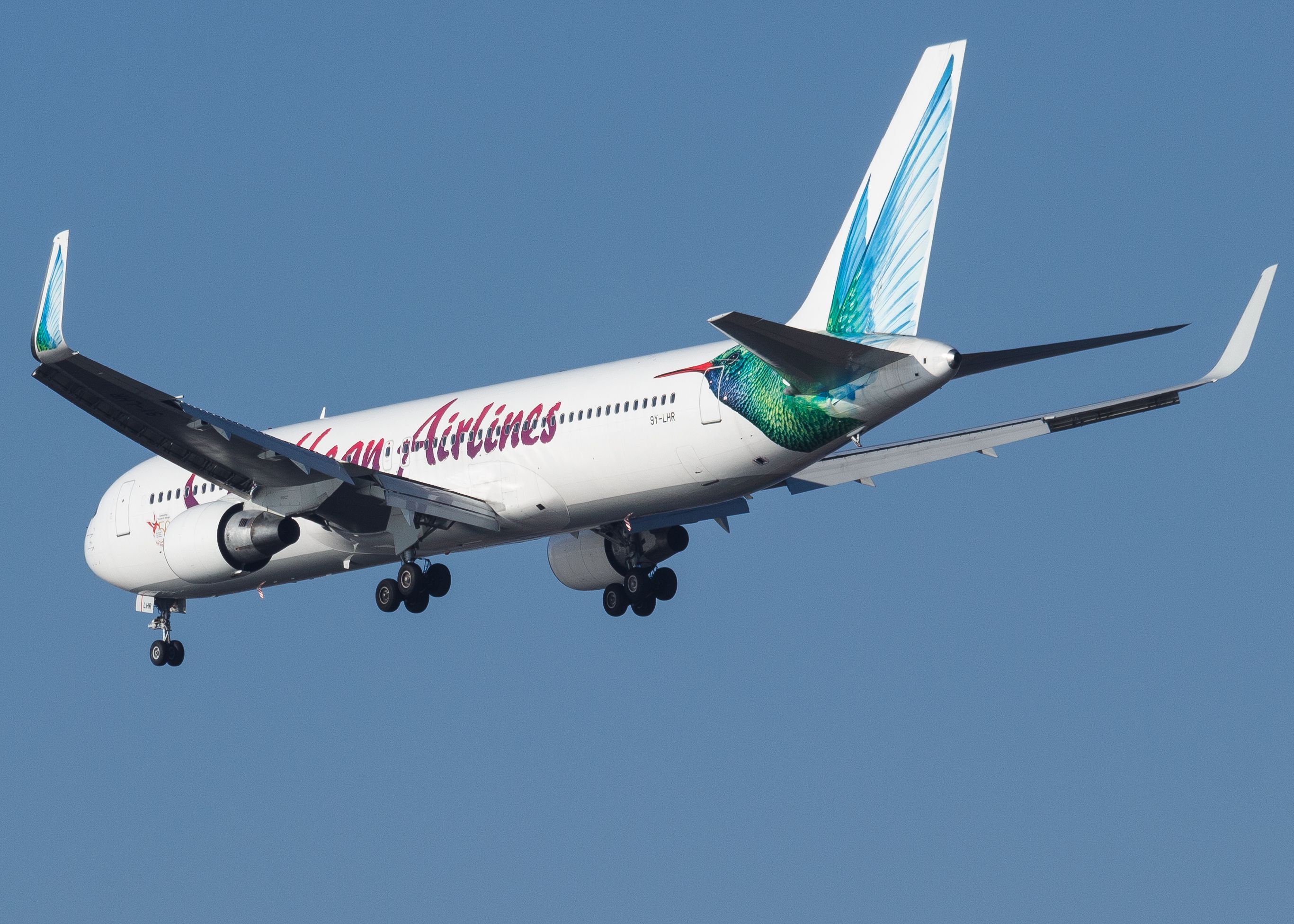 BOEING 767-300 (9Y-LHR)