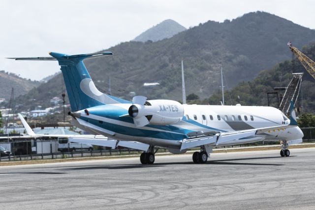 Embraer Legacy 600/650 (XA-YES)