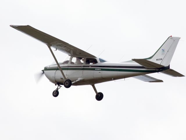 Cessna Cutlass RG (N52218)