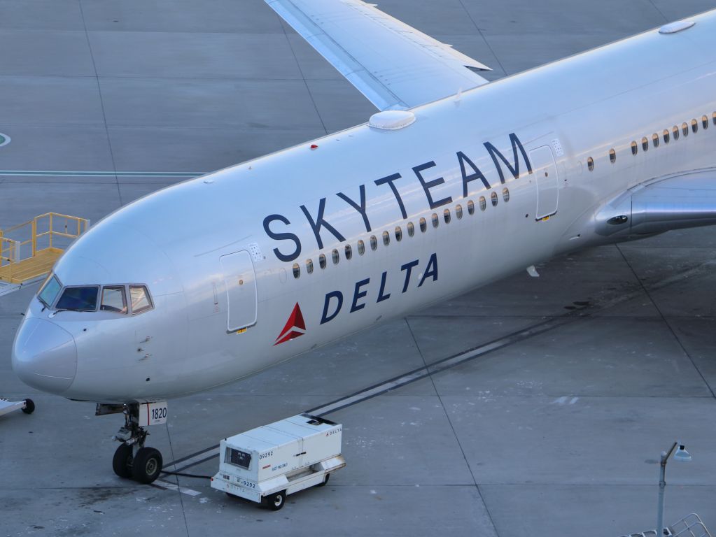 BOEING 767-400 (N844MH) - October 6, 2018, Atlanta, GA -- Delta N844MH awaits its next flight below the shadow of the Renaissance Concourse Hotel.