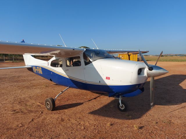 Cessna Centurion (VH-FHG) - Awaiting departure for Broome