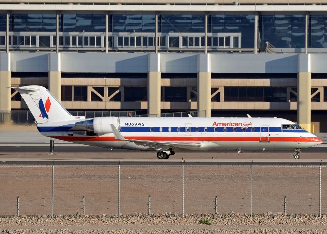 Canadair Regional Jet CRJ-200 (N869AS)
