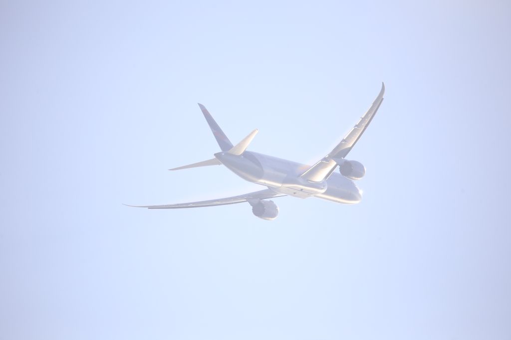 Boeing 787-9 Dreamliner (CC-BGJ)