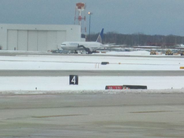 BOEING 767-400 —