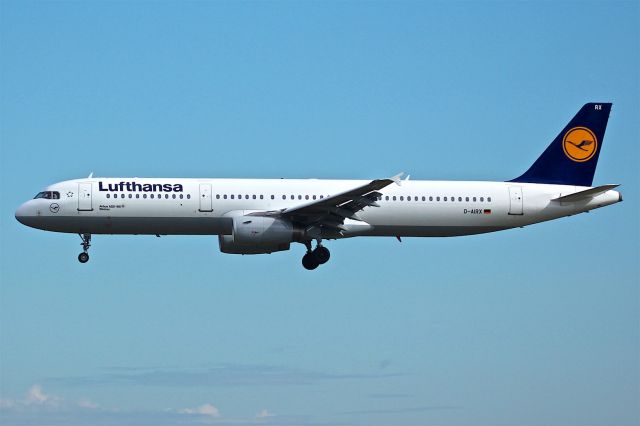 Airbus A321 (D-AIRX)