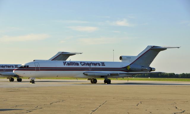 BOEING 727-200 (N726CK) - Kalitta Charters II Boeing 727-2M7 N726CK in Willow Run Airport