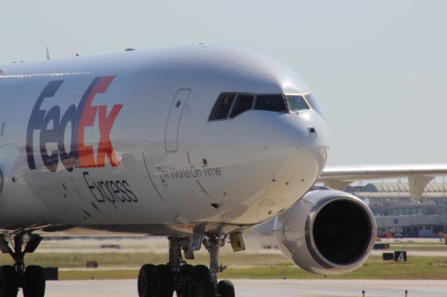 McDonnell Douglas DC-10 (N313FE)