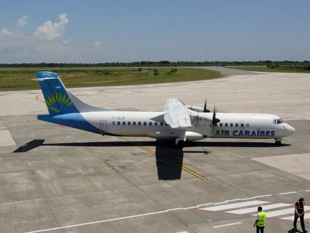 ATR ATR-72 (F-OIJK)