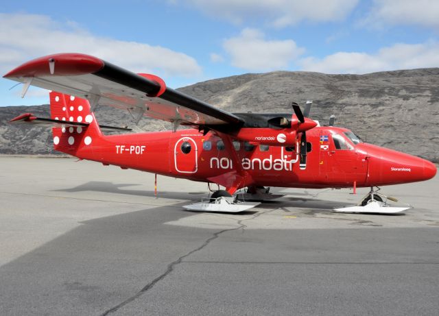 De Havilland Canada Twin Otter (TF-POF) - Parked in front of the hangar