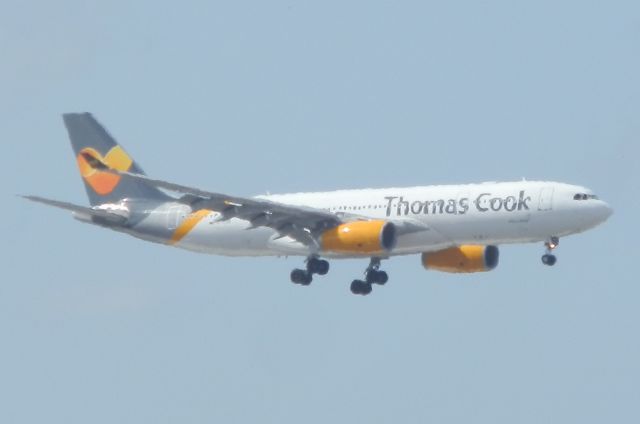 Airbus A330-200 (G-TCXB)