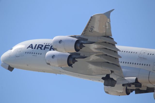 Airbus A380-800 (F-HPJF)