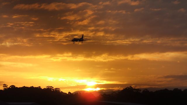 Saab 340 (VH-RXQ) - Regional Express SAAB 340B VH-RXQ (cn 200) arrives at Wynyard Airport Tasmania at Sunset on 21 February 2018.