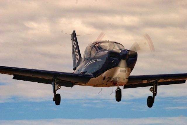 GENERAL AVIA Pinguino Sprint (VH-PIQ) - General Avia F22, S/N21, IO360 with MT propeller